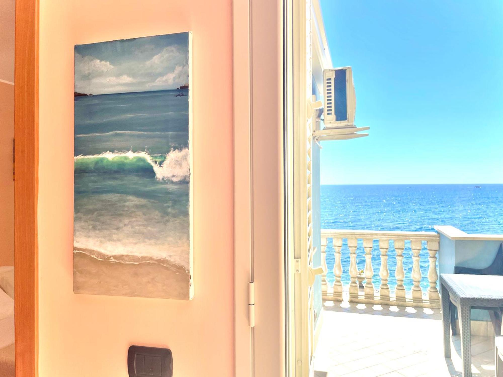 Maremare Apartments Giardini Naxos Esterno foto